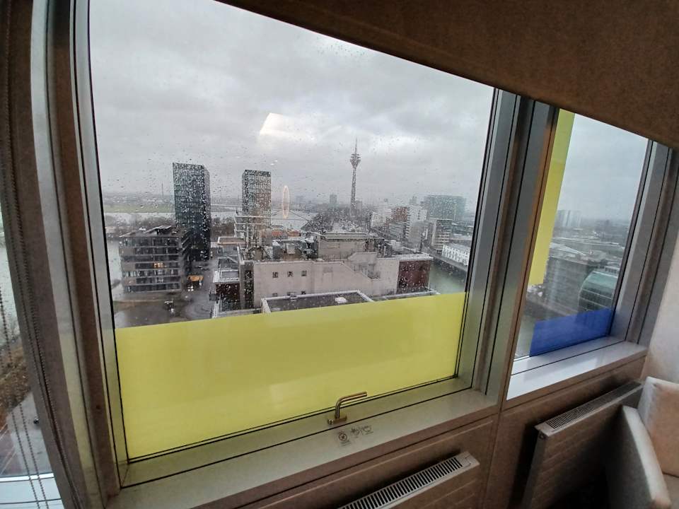 Ausblick INNSiDE by Meliá Düsseldorf Hafen