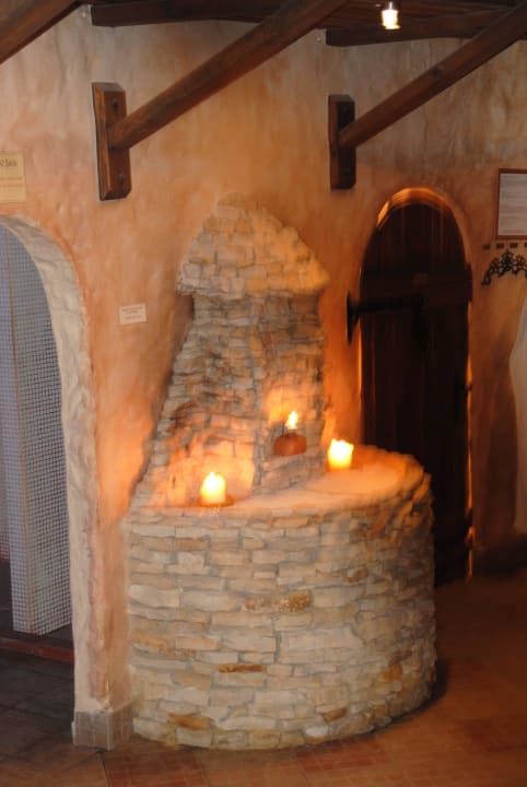 Wejście do świata saun Hotel Azzun Orient SPA & Wellness