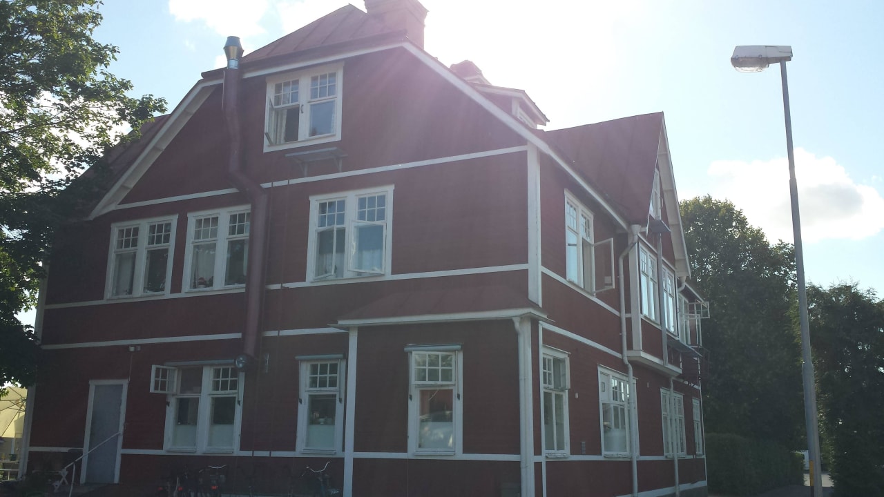 Vom Parkplatz Göta Hotell