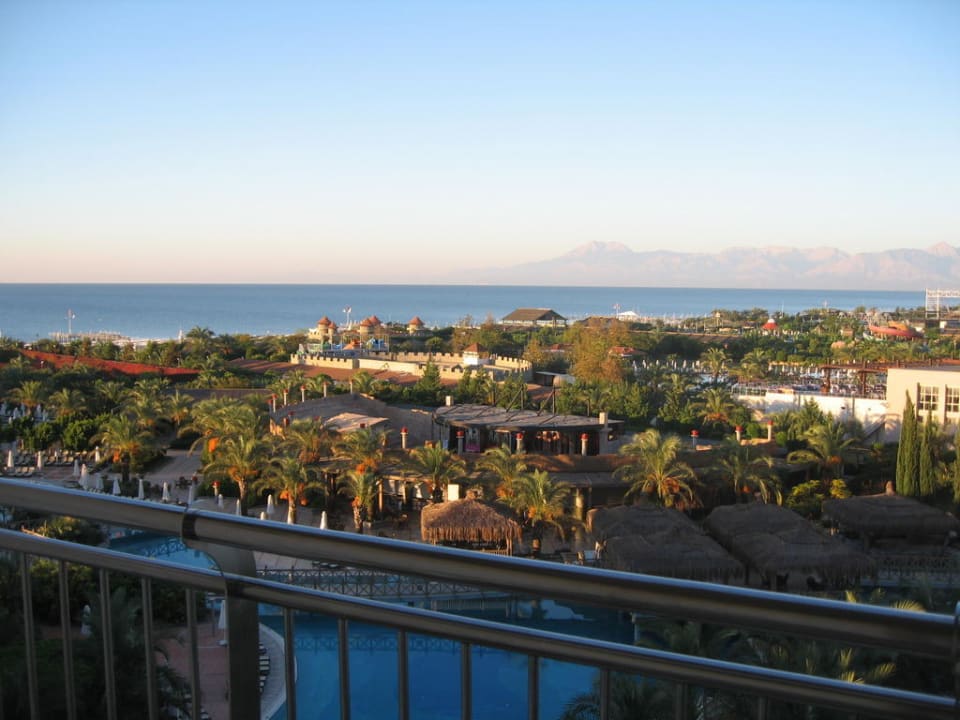Zimmer Ausblick  Royal Wings Hotel