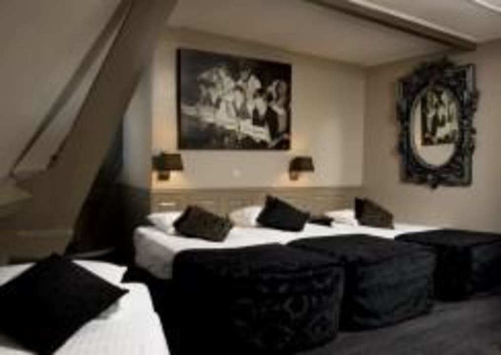 Quad room Hotel Sint Nicolaas
