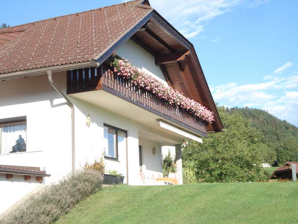 Ferienwohnung 1. Stock Ferienwohnungen Kaiser