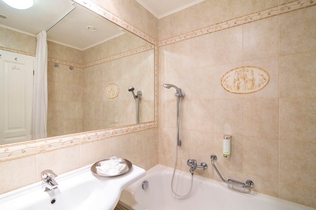 Zimmer Karlsbad Grande Madonna