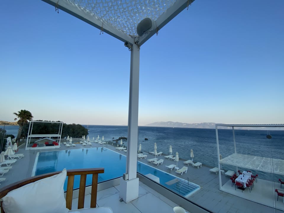 Ausblick Dimitra Beach Hotel & Suites
