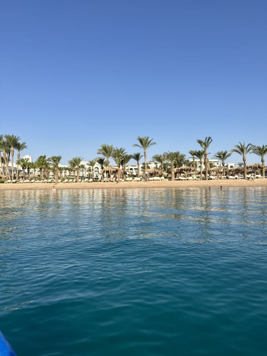 Pool Serry Beach Resort