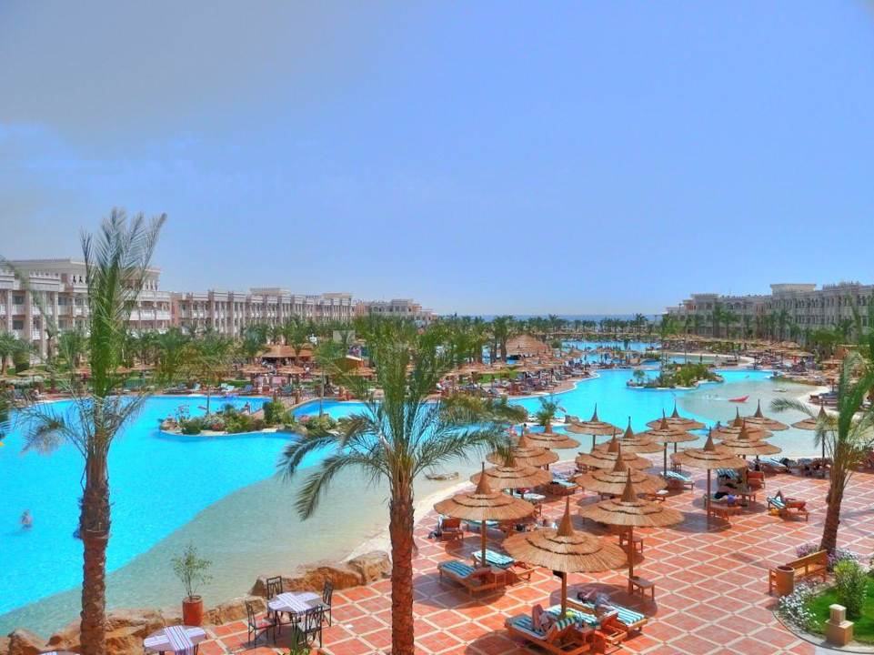 Top Poollandschaft  Pickalbatros Palace Resort