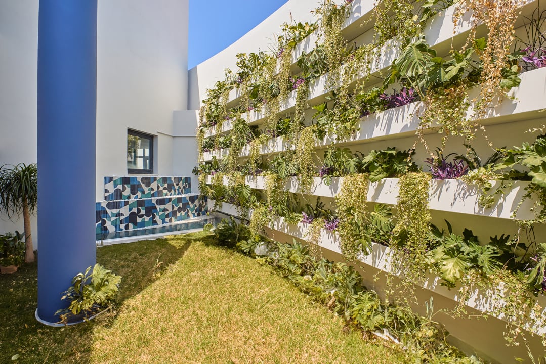Gartenanlage Paralos Kosta Alímia