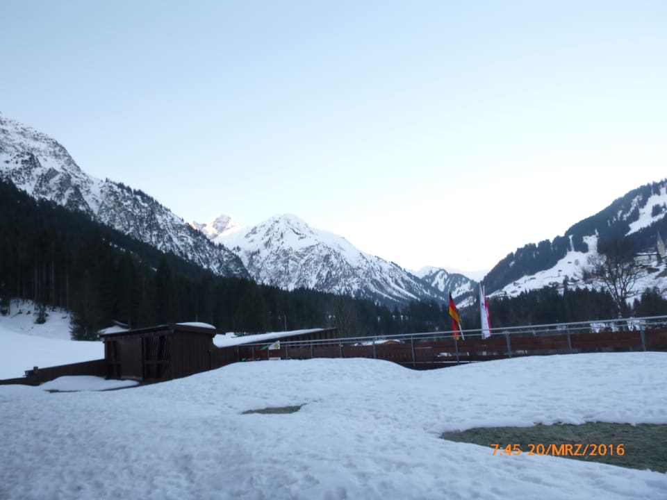 Ausblick IFA Breitach Apartments - Berghotel Kleinwalsertal