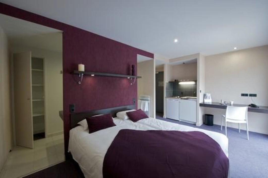 Chambre violette  Golfe Hotel
