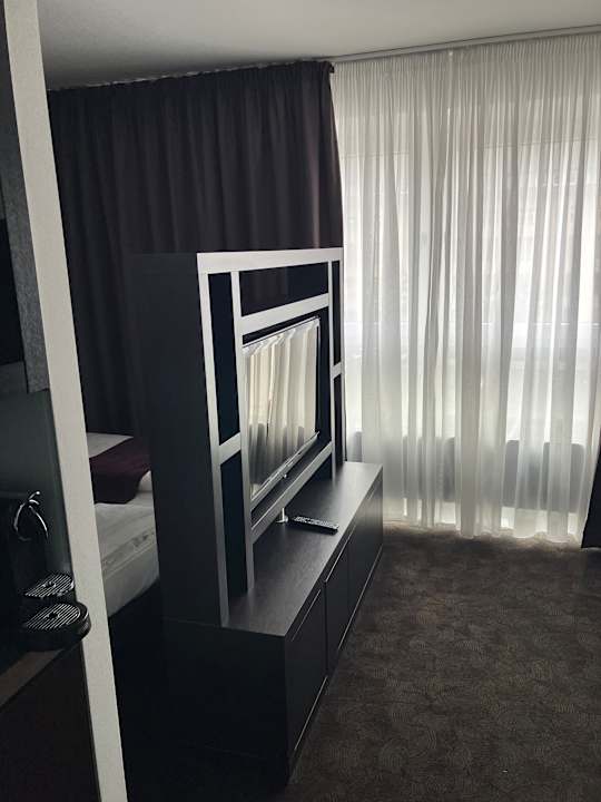 Zimmer Goodman's Living Apartments