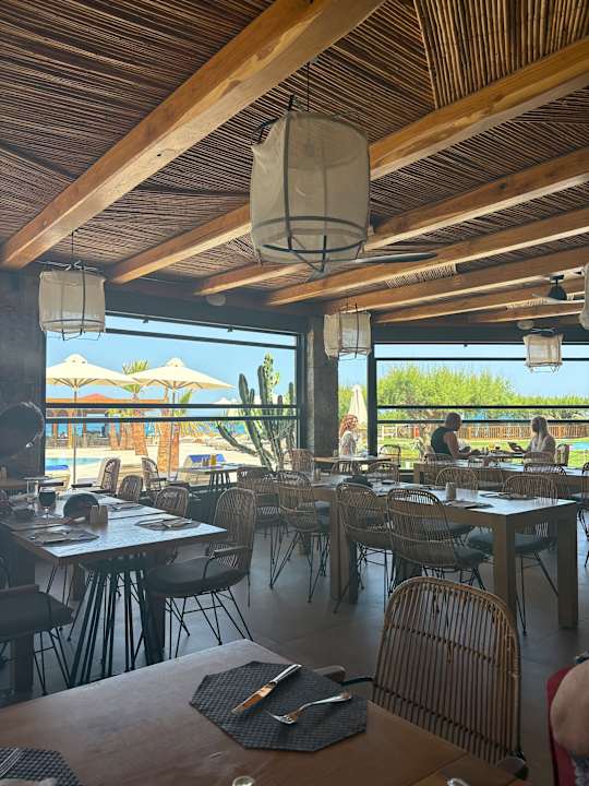 Gastro Calimera Sirens Beach