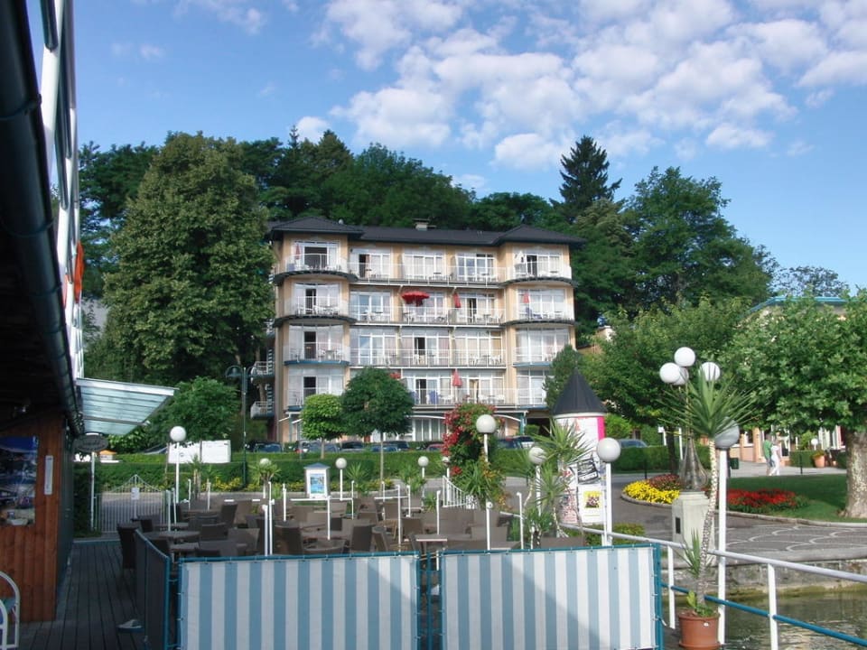 Vom Strandbad aus Strandhotel Leopold
