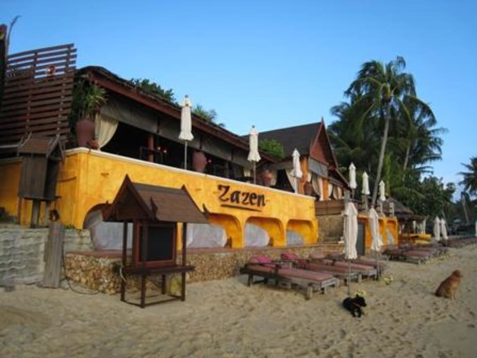 Hotel Frontansicht vom Strand Zazen Boutique Resort & Spa