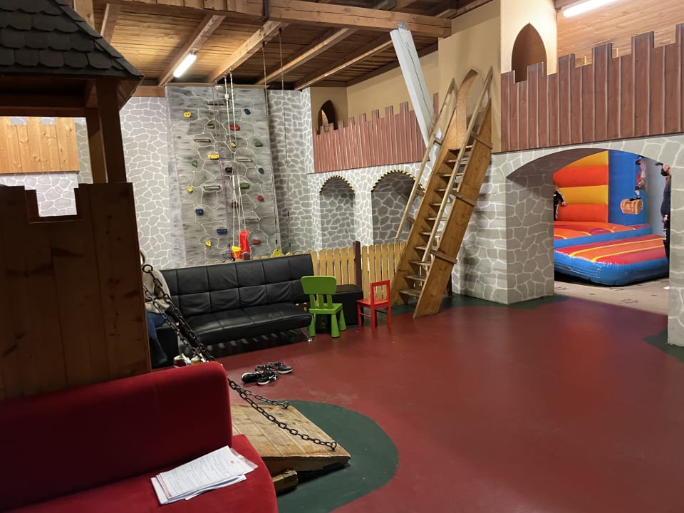 Sport & Freizeit ULRICHSHOF Nature · Family · Design