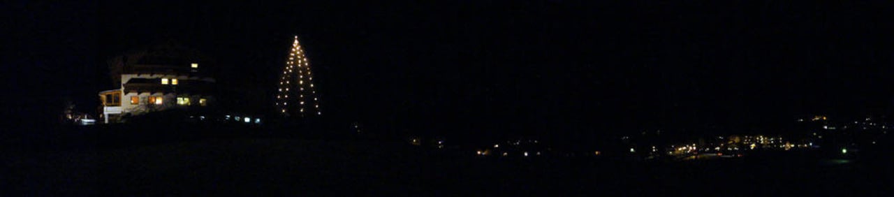 Wir wünschen fröhliche und besinnliche Momente Pension Ladestatthof