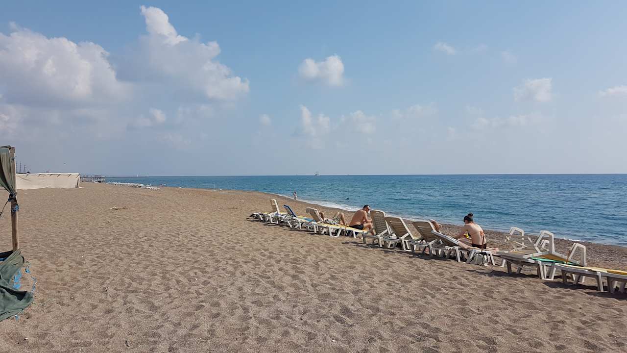 Strand Hotel Kleopatra Develi