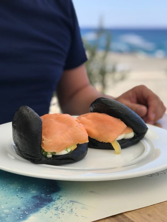 Gastro Coriva Beach Hotel & Bungalows