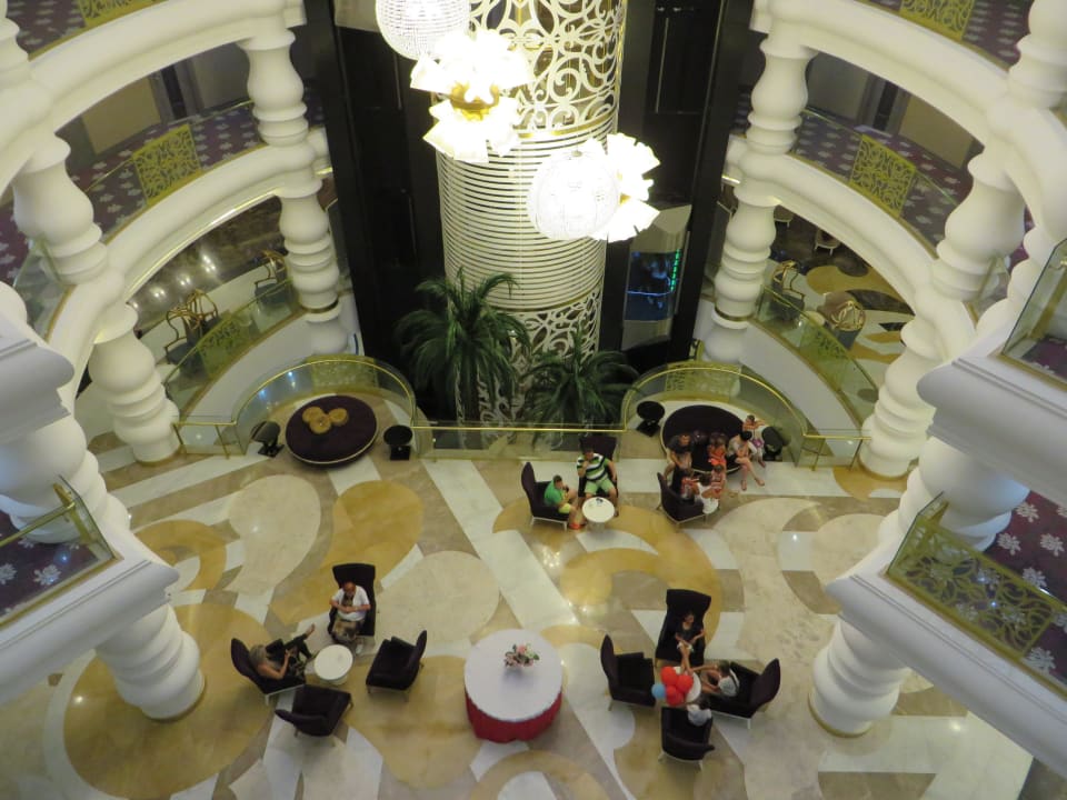 Blick aus der 3.Etage Kirman Belazur Resort & Spa
