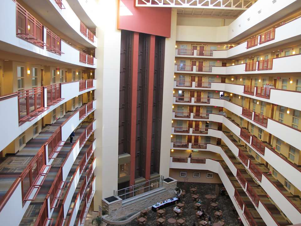 Lobby Embassy Suites Albuquerque