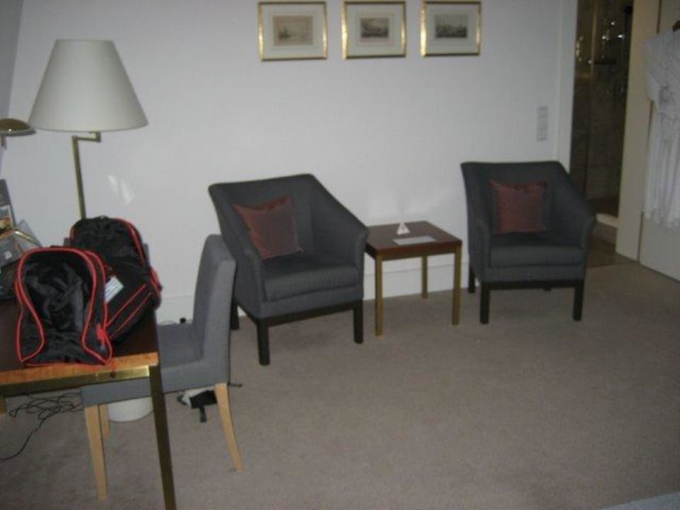 Zimmer Steigenberger Icon Grandhotel Petersberg