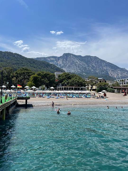 Strand Dosinia Luxury Resort