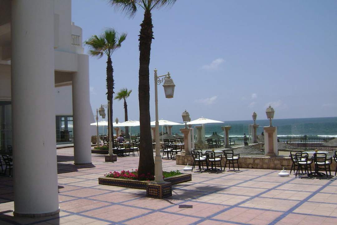 Außenplätze der Außenhotelbar Atlas Amadil Beach Hotel