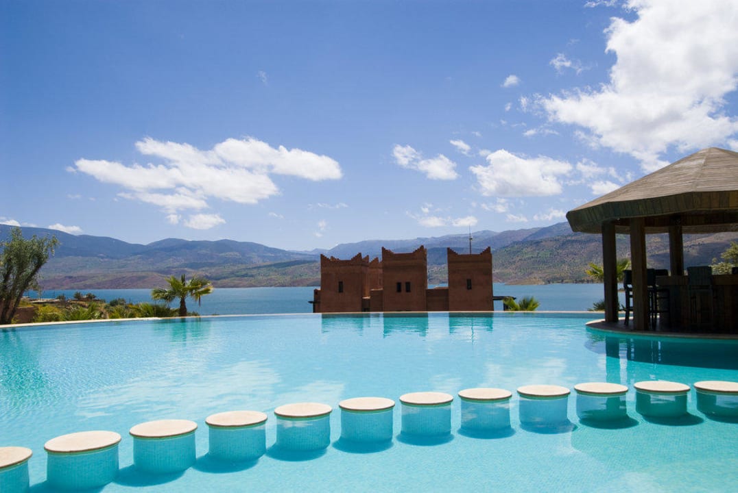 Pool Area Widiane Suites & Spa