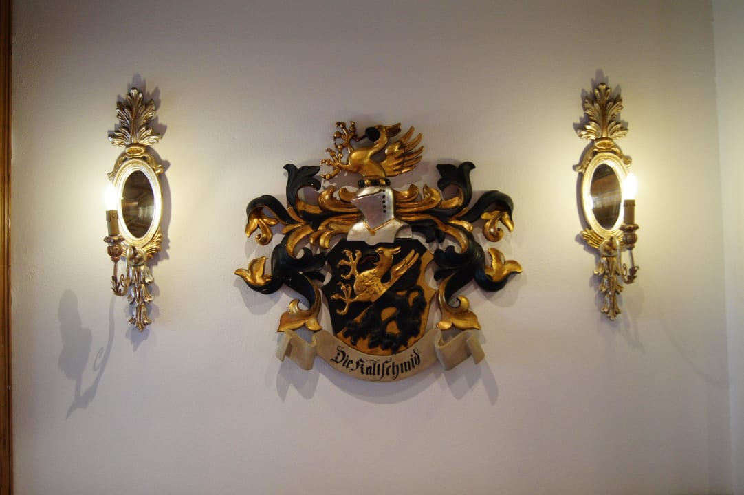 Kaltschmidwappen in der Loppy Das Kaltschmid - Familotel Tirol