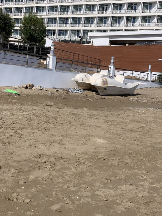 Strand Salamis Bay Conti Resort Hotel & Casino