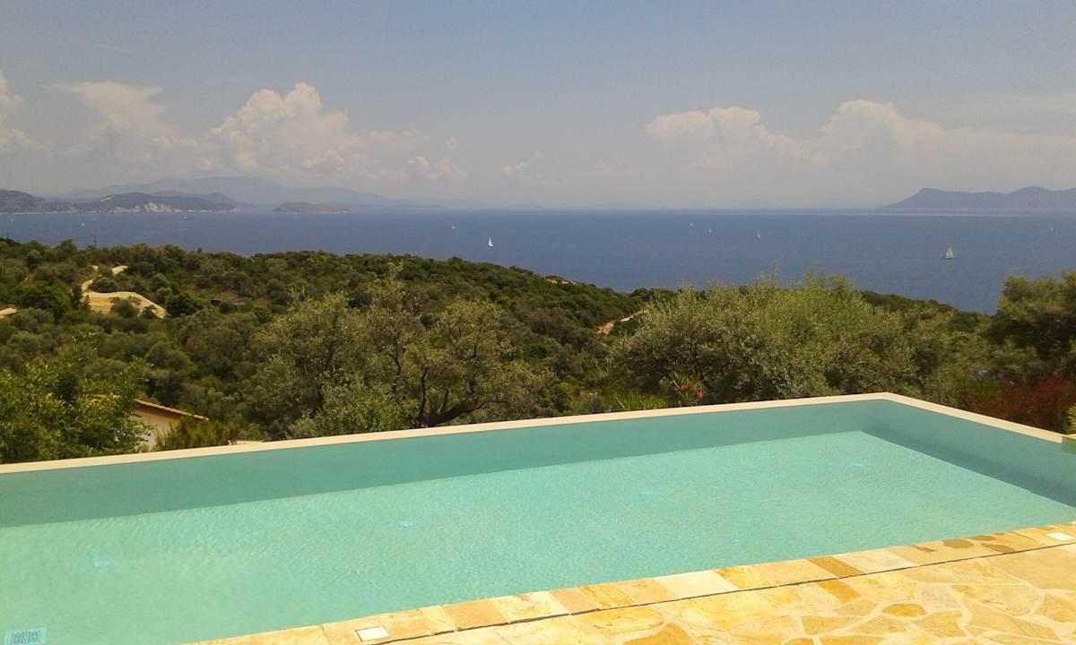 Pool Villa Atokos