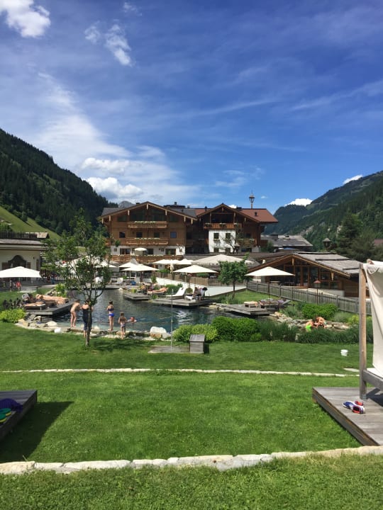 Außenansicht Familien Natur Resort Moar Gut