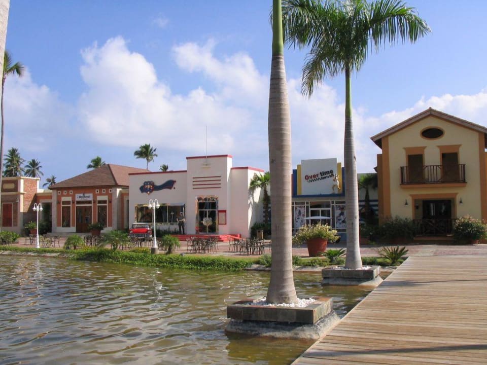 Restaurants und Bars am Plaza Ocean Blue & Sand