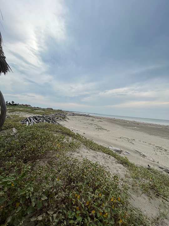 Strand Tambo Marina Eco Hostal