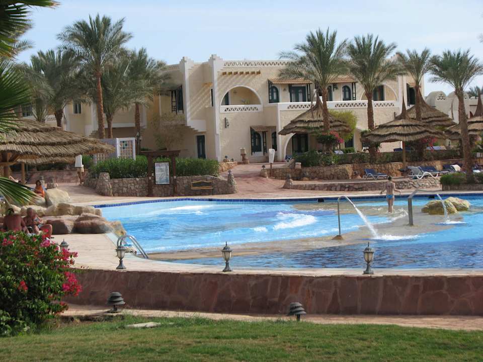 Basen Hotel Faraana Heights Resort