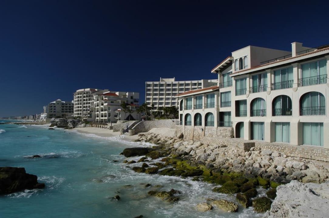 Hotel Strand nach Hurrican Krystal Grand Cancun