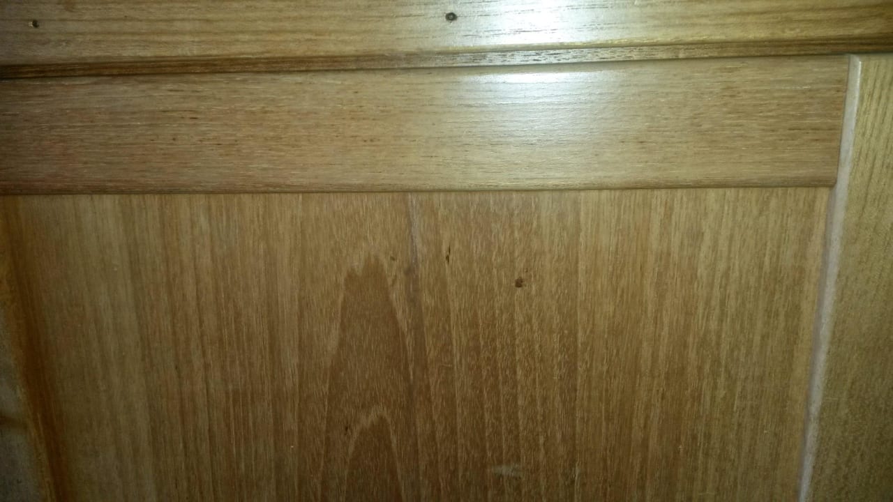 Dreckige Schranktür PLAZA Premium Timmendorfer Strand