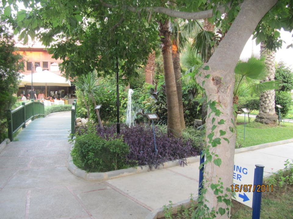 Weg zum Restaurant Labranda Alantur Resort