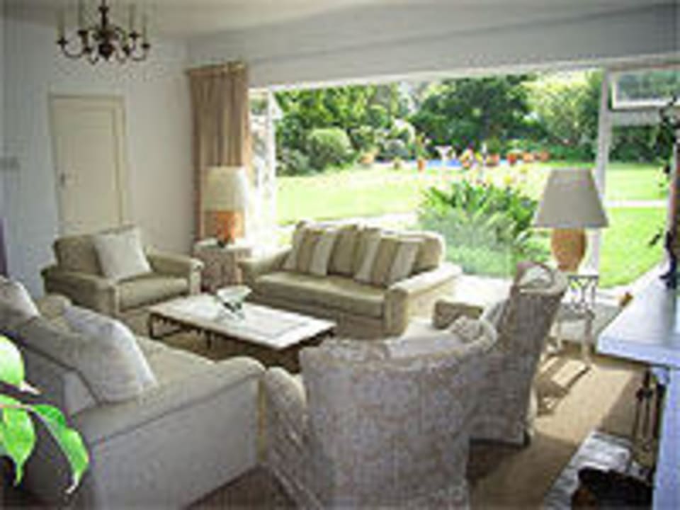 Guest Lounge Hortensia Lodge