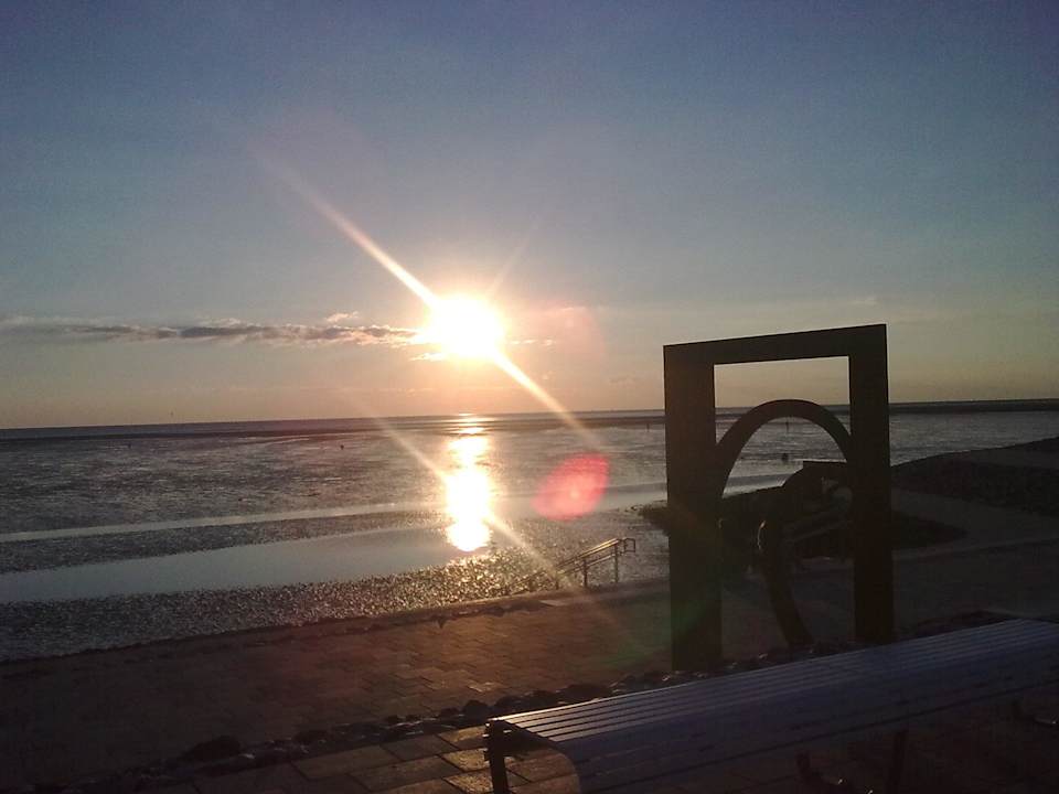 Sonnenuntergang Strandnest Büsum Gästezimmer - Apartments - Ferienhaus