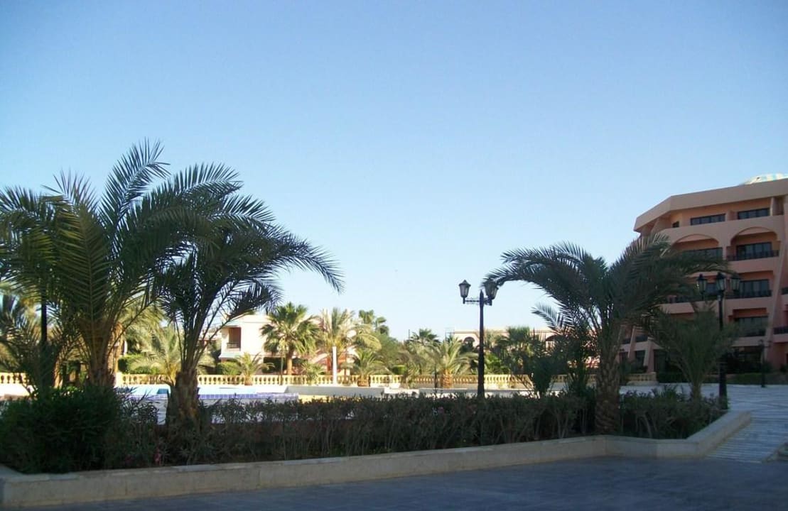 Aussen mit Palmen Blend Club Aqua Resort