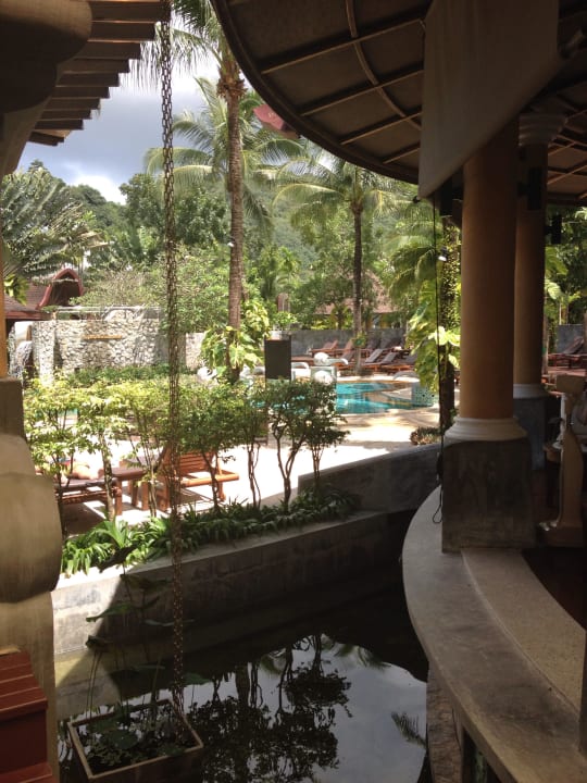 Blick von Rezeption  Hotel The Village Resort & Spa