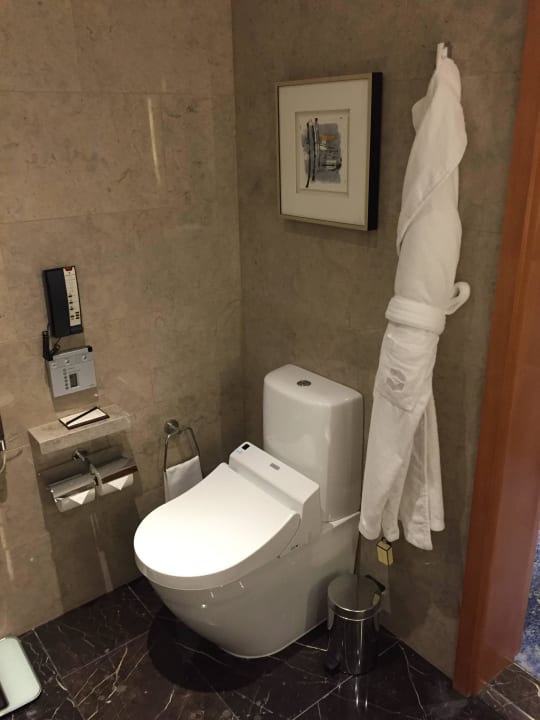 Bad 4 Shangri-La Hotel, At The Shard, London