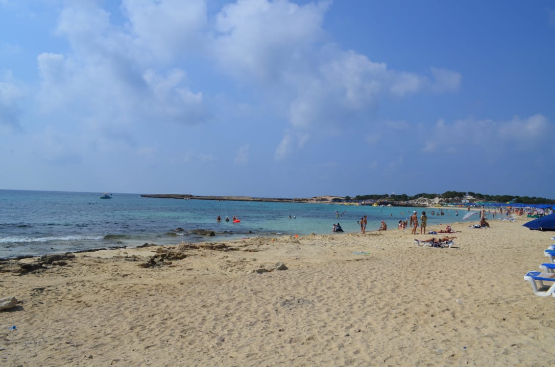 Traumhaft Asterias Beach