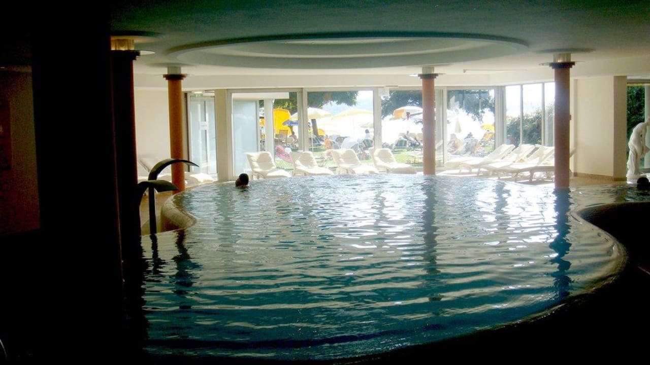 Schwimmbad im Hotel Werzers Hotel Resort Pörtschach