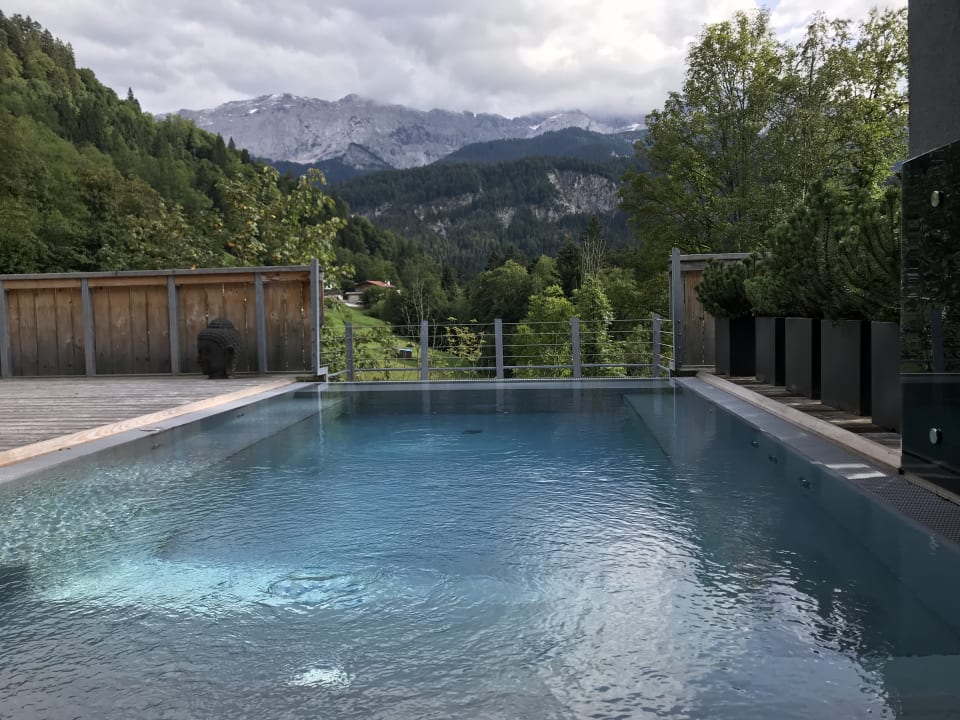 Pool Das Graseck
