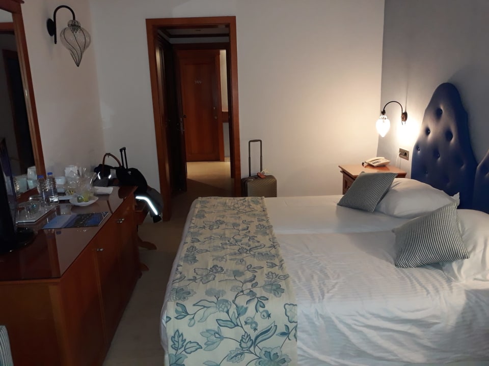 Zimmer Hotel Serita Beach