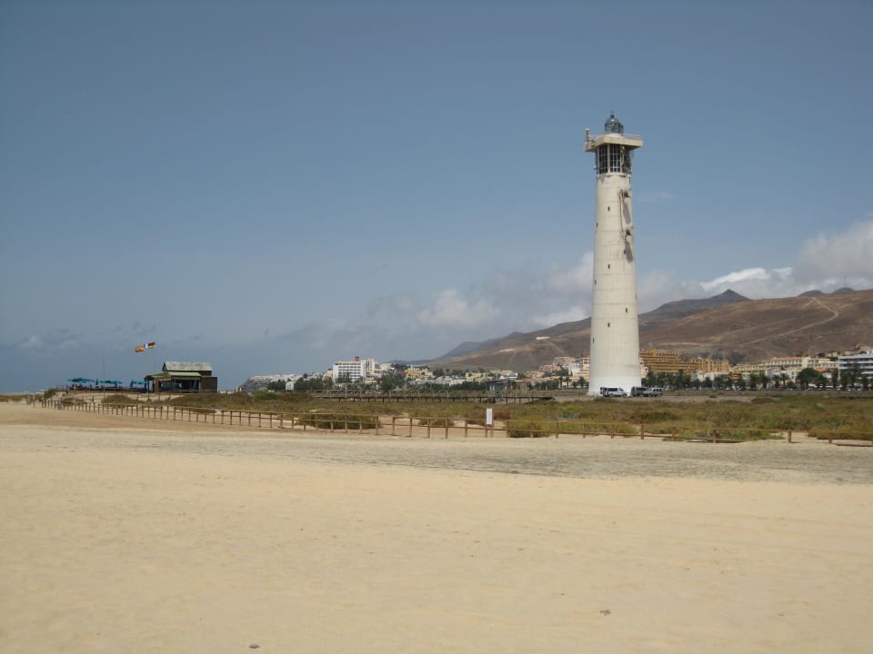 Strand mit Leuchturm von Jandia Servatur Alameda de Jandía