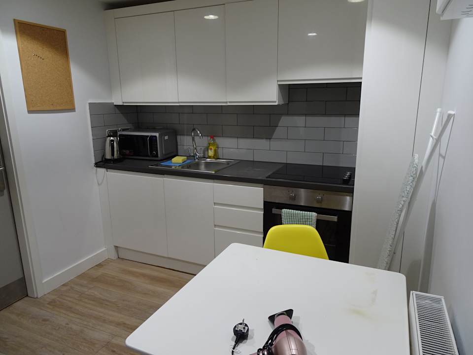 Zimmer City HideAway