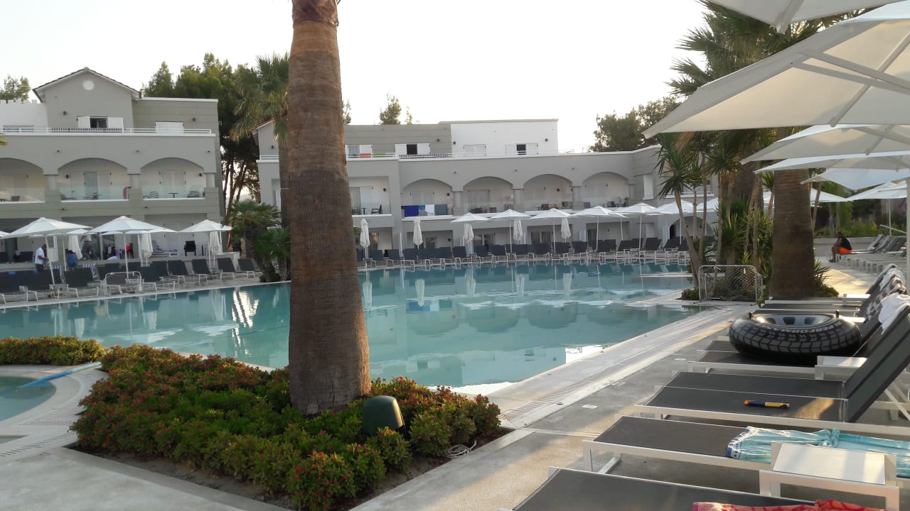 Pool Mitsis Rodos Village