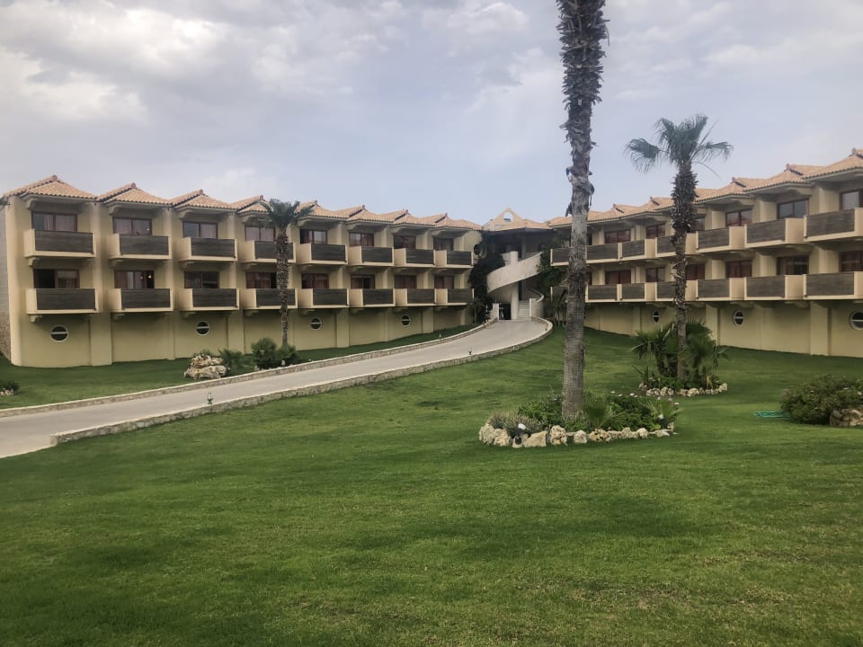 Außenansicht Hotel Kalithea Horizon Royal